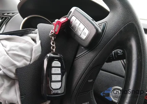 2011 Hyundai Sonata Limited z USA, uszkodzony, nr VIN 5NPEC4AC4BH199203